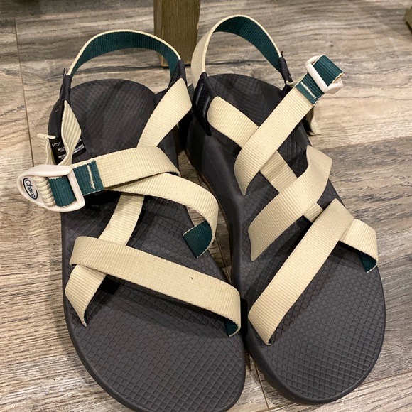 Woman's chaco sandals size 10 - Picture 1 of 4